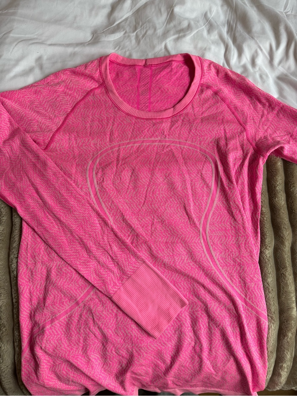Lululemon Swiftly Tech Long Sleeve